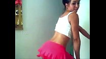 Latina gostosa dançando sexy
