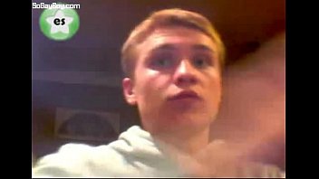 Cute guy wanking off on webcam