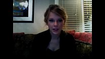 Taylor порно видео перед вебкамерой (знаменитое)