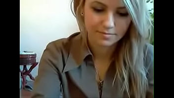 Webcam Girl Strip más videos en - Nutriporn.com
