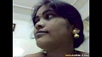 Толстый индийский и ее муж занимаются сексом