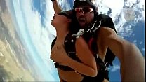 Alex Torres scandale porno saut en parachute