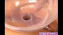Kawai Yui gets vibrator and glass in pussy