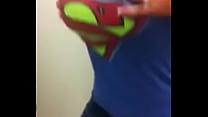 Camisa de Superman tetona