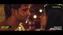 Hrithik Roshan e Pooja Hegde Hot Kiss em Mohenjo Daro