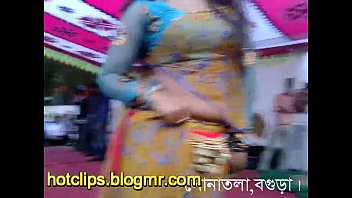 Clipssexy.com Bangladesi girl nude dance in public