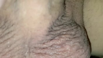 Monstre énorme bite à l'intérieur des trous mouillés de sexy star du porno (Kissa Sins) video-17