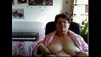 Flashing granny from big plump titties