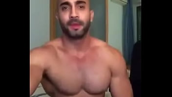 Sexy muscle guy showing himself - Hot muscle guy showing off