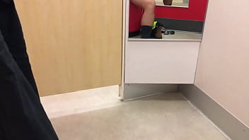 Cumming inside the fitting room