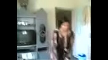 Тетушка дези трахается в комнате, видео записано