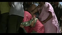 Ramya sri boobs popout de telugu movie o malli