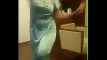 Dança de menina tâmil