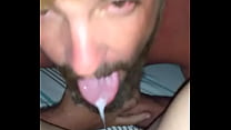 Horn cleaning the bride's cumshot pussy