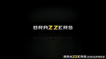 Brazzers Exxtra - (Carter Cruise, Xander Corvus) - Slut Pumpkin Spice - Aperçu de la bande-annonce