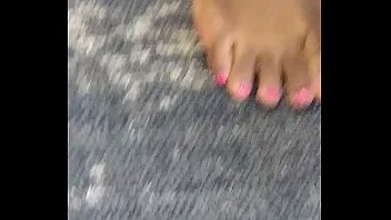 Ebony teen feetplay pink toes soles