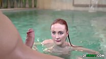 Ginger Water Nymph de GingerPatch com Eva Berger, Stirling Cooper