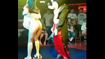 Mickey Mouse Black White adore le minet gay baise au clubhouse oudenburg en belgique