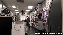 Black dude slamming ass