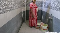 Sexy hot india bhabhi dipinitta tomando ducha después de áspero Sexo