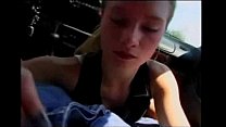 Chica caliente se masturba en la cámara en vivo - mira en vivo en AngelzLive.com