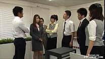 mulheres japonesas humilhadas no cargo