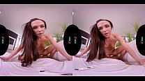 Vinna Reed lässt ihre enge Muschi in der virtuellen Realität schlagen