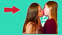 Já viu garotas de faculdade se beijarem de perto?