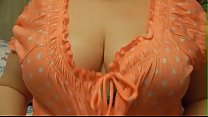 Menina gordinha mostrando peitos peitosos Para mais WWW.CAMGIRLSXX.COM