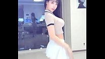 Sexy streamer chino bailando (angela manjusaka)