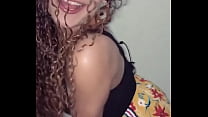 Flávia Oliveira do Genibaú bailando como una puta