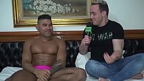 # Suite69 - Minotauro spricht über die Vorbereitungen für die Club Rainbow Live Sex Show in Sao Paulo - Finale