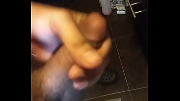 I masturbate in my best friend's bathroom