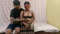 Tia indiana fazendo sexo enquanto o marido está filmando
