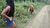 HEATHERDEEP.COM Une jeune fille thaïlandaise du Pérou à l'Équateur, une bite de cheval à un creampie