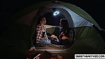 acampar sexo lésbico