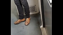 Cara de pau duro no metrô