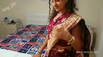 Индийская сводная невестка изменяет мужу с братом, семейный секс, сандалии, камасутра, дези, чудай, видео от первого лица, индианка