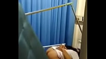Медсестра поймана за сексом с пациентом
