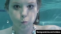 Сосание с аквалангом, Sunny Lane отсасывает хуй под водой!