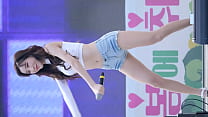 Account ufficiale [喵泡] La bellezza super sorridente con una danza sexy in denim ultra-corto all'aperto super fata
