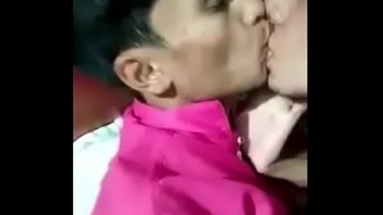 Gay Indians Kissing Each Other | GAYLAVIDA.COM