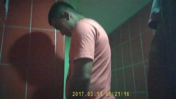 Very attractive young man pissing in bar Leticia (2) Mar 11, 2017