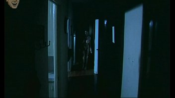 Silent Screamplay 2: Chica sexy desnuda en el baño