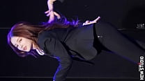 Account ufficiale [Meow] Sexy danza calda del gruppo di ragazze seducenti coreane in abito formale 1