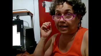 eine reife Frau redet und dann ein unerwarteter Blowjob - Venezuela