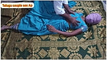Sex mit Hausfrau im grünen Sari