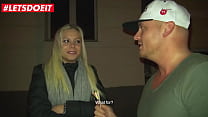 LETSDOEIT - (Julia Parker e Mark Aurel) La ragazza ceca è stata presa in giro per un divertimento bollente sul furgone
