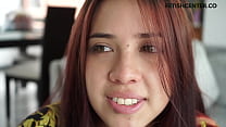 Modelo colombiano de webcam nos conta sobre sua fantasia sexual e depois se masturba intensamente