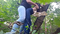 Cogí a mi novia con un arnés en el bosque - Lesbian Illusion Girls